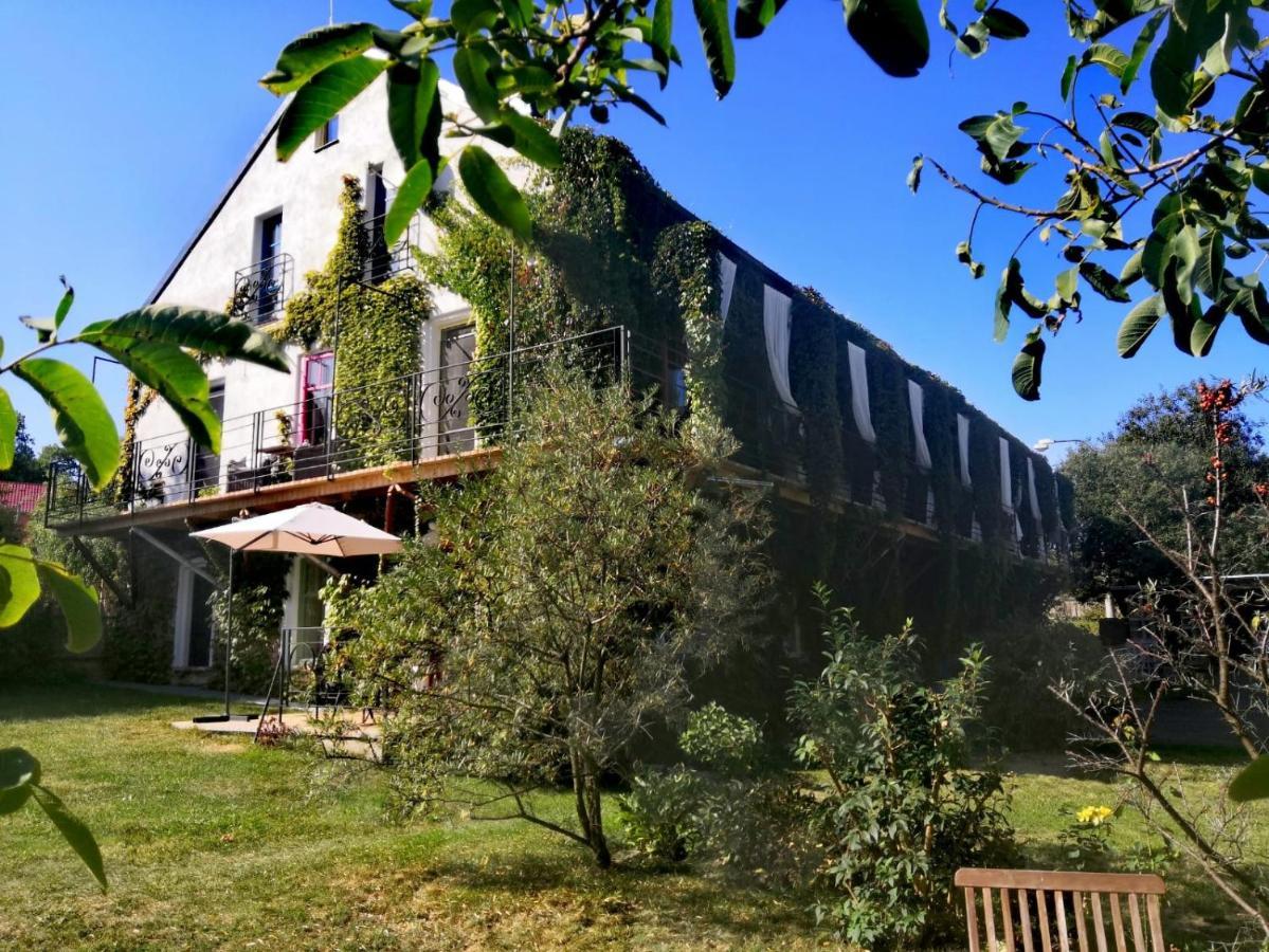 Apartmány Ruprechtov Hroznetin Exterior foto