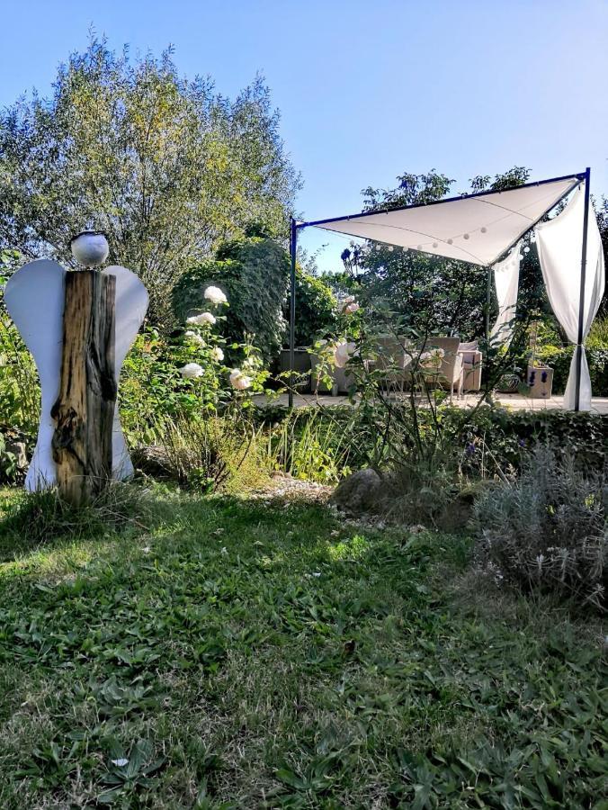 Apartmány Ruprechtov Hroznetin Exterior foto