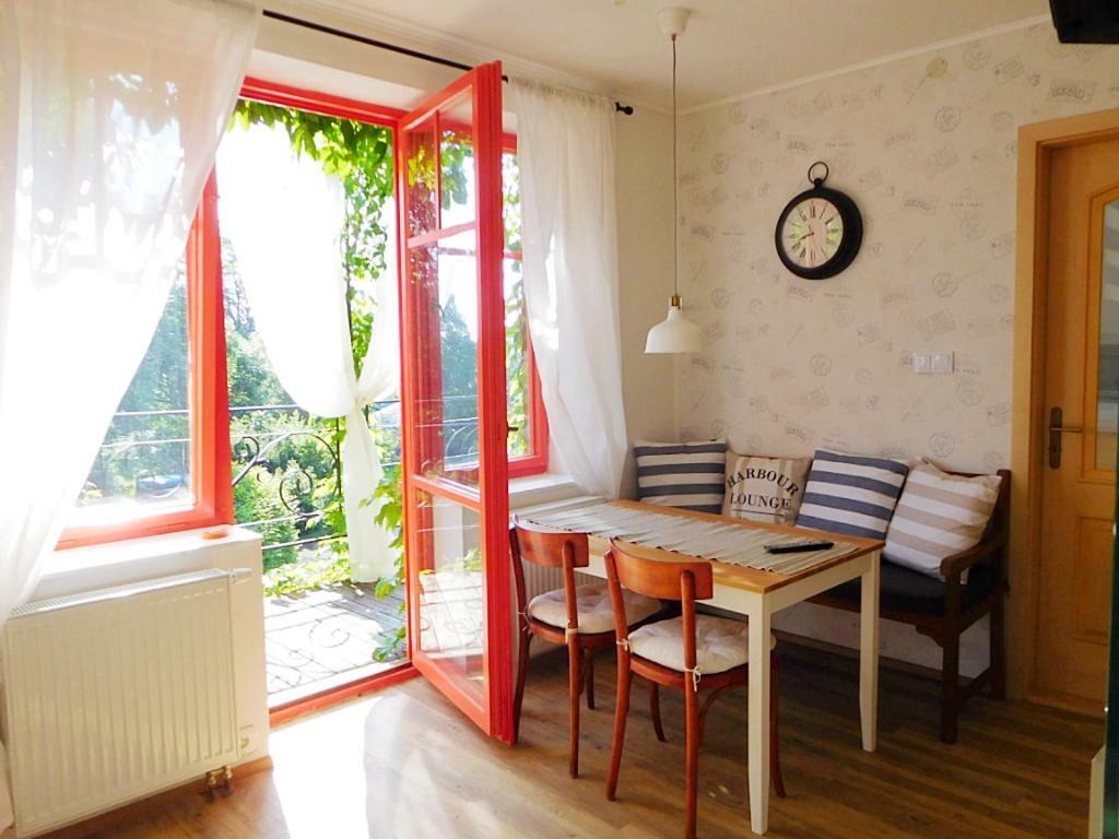 Apartmány Ruprechtov Hroznetin Exterior foto